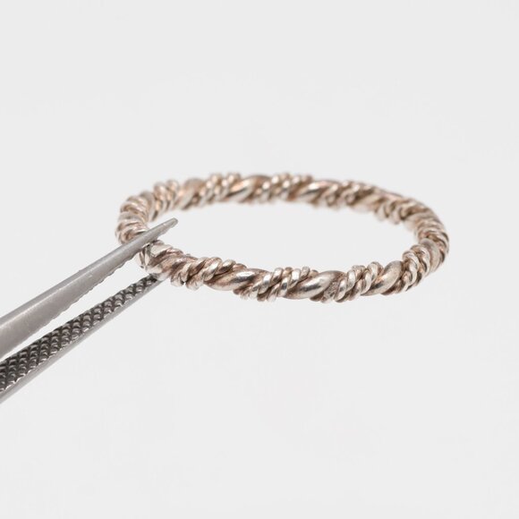 Vintage Sterling Silver Knot Ring - Picture 6 of 7